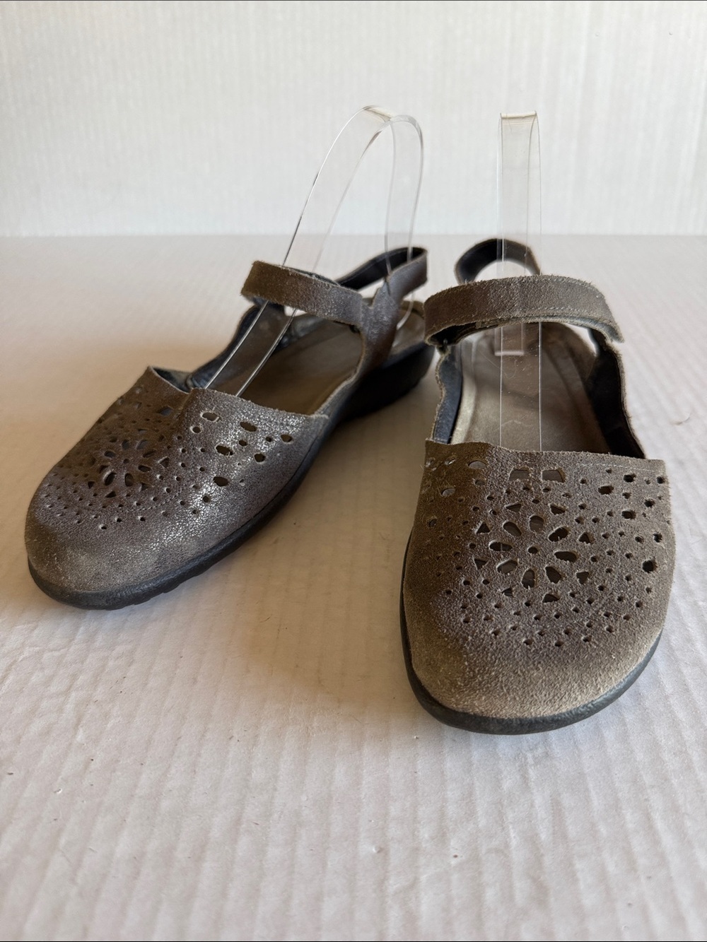 NAOT Arataki Perforated Leather Hook And Loop Slingback Mary Jane Flats - Picture 2 of 10